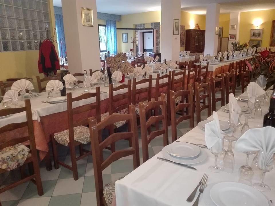 Hotel Ebe سان بييرو أ سيف المظهر الخارجي الصورة