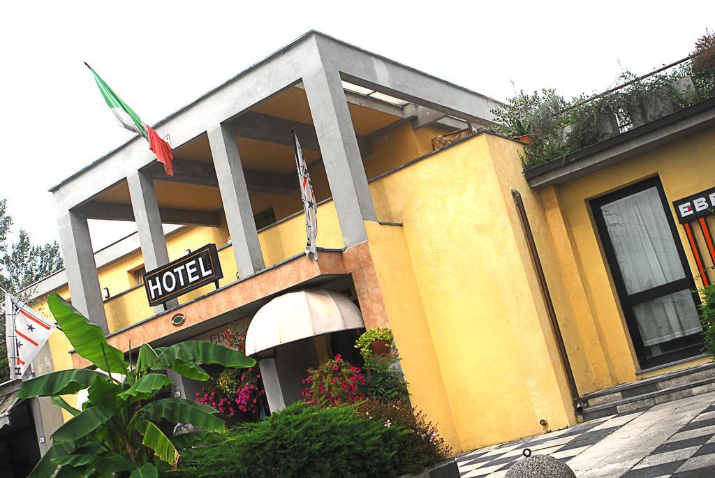 Hotel Ebe سان بييرو أ سيف المظهر الخارجي الصورة