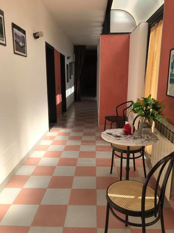 Hotel Ebe سان بييرو أ سيف المظهر الخارجي الصورة