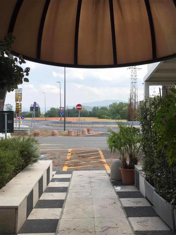 Hotel Ebe سان بييرو أ سيف المظهر الخارجي الصورة